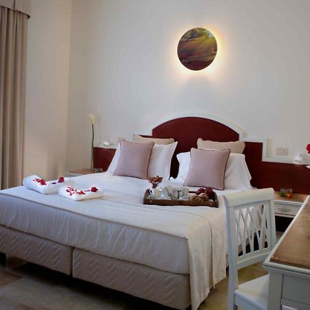 Delfino Beach Hotel Marsala Esterno foto