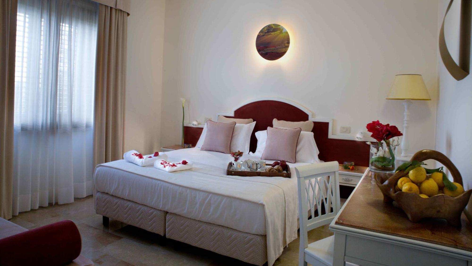 Delfino Beach Hotel Marsala Esterno foto